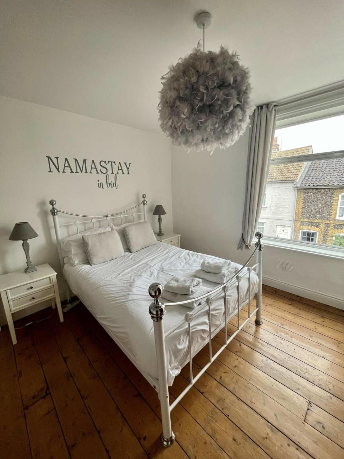 Cosy 2 Bedroom Victorian Townhouse In The Town Centre Bury St. Edmunds Dış mekan fotoğraf